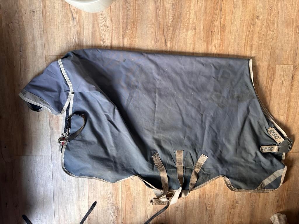 Amigo deken 100gr 5,9, Dieren en Toebehoren, Paarden en Pony's | Dekens en Dekjes, Ophalen of Verzenden, Gebruikt, Deken