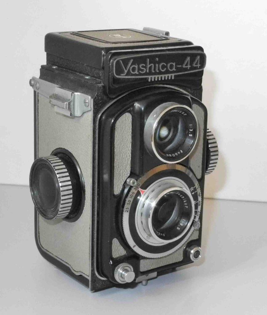 Yashica-44 grijs, Audio, Tv en Foto, Fotocamera's Analoog, Ophalen of Verzenden, Gebruikt, Compact, Overige Merken