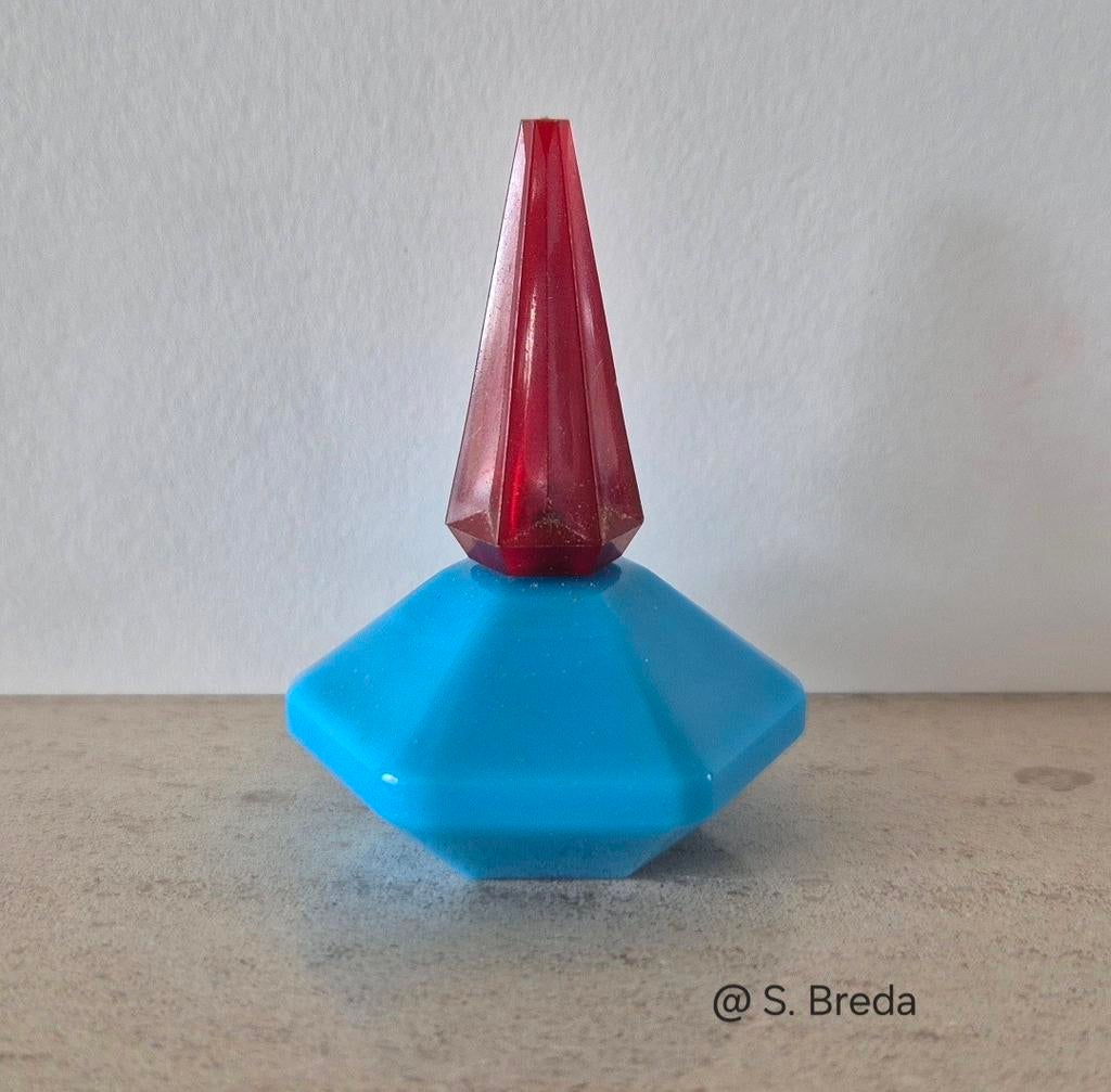 Cacharel - Lou Lou eau de parfum miniatuur 5 ml, Ophalen of Verzenden, Zo goed als nieuw, Miniatuur, Gevuld