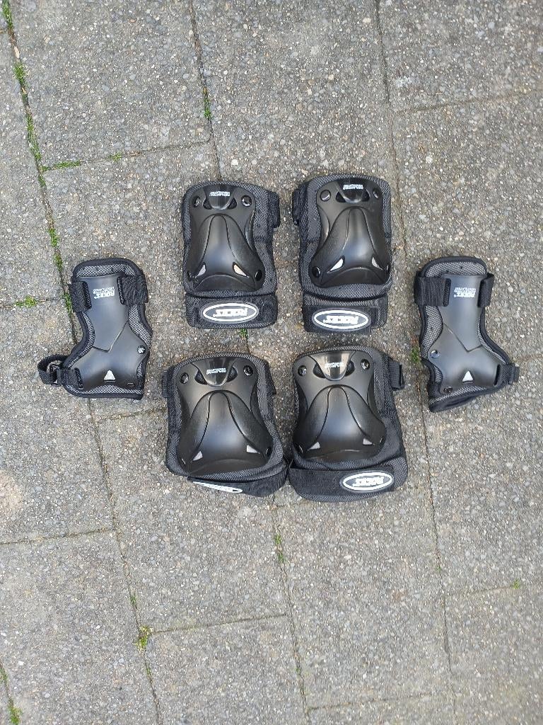 Beschermingsset, Roces, Kinderen, Ophalen of Verzenden, Zo goed als nieuw