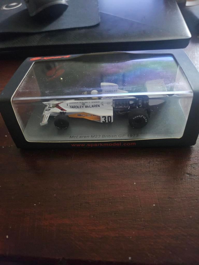 Schaalmodel 1/43 McLaren M23 Jody Scheckter, Ophalen