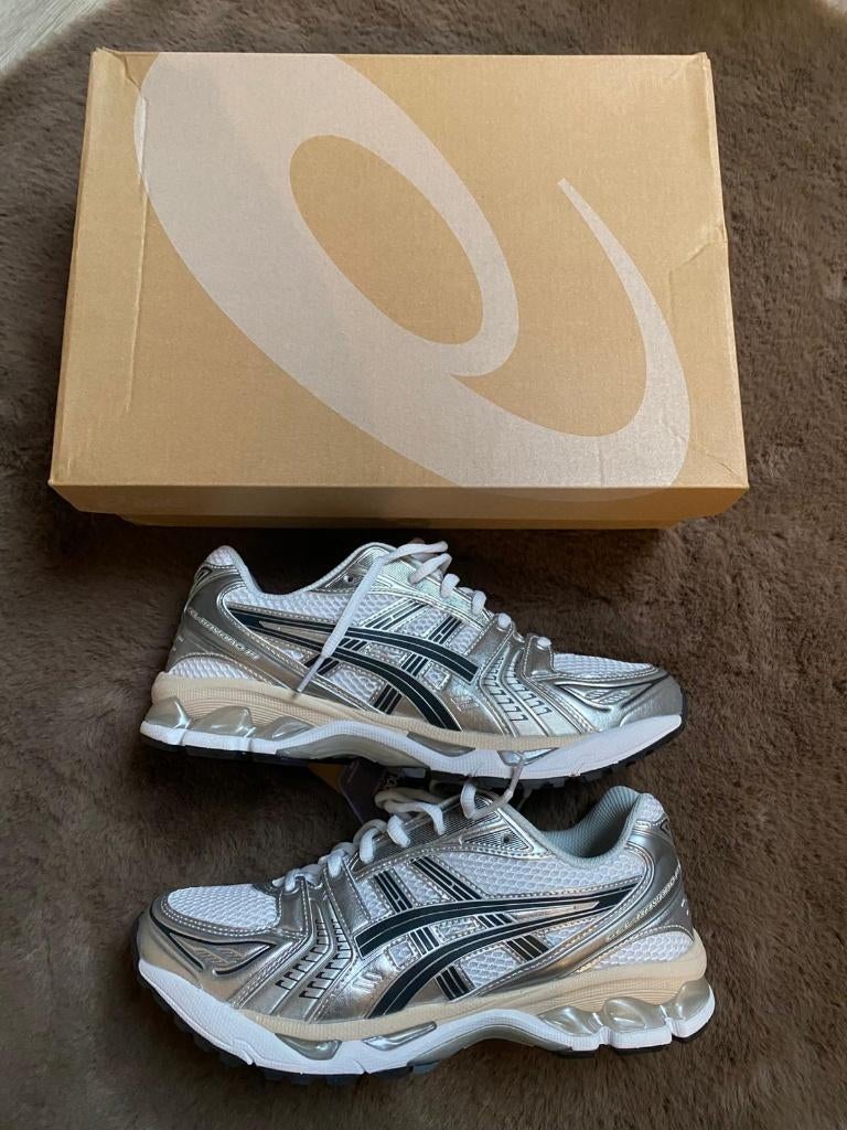 Asics Gel Kayano 14 Grijs/Wit, Kleding | Heren, Schoenen, Verzenden, Wit, Nieuw, Sneakers of Gympen