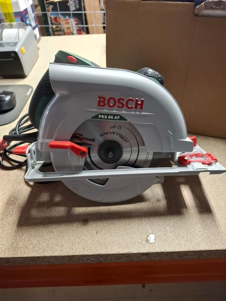Bosch PKS 66 AF Cirkelzaag - Met geleiderrail | DC10028, Cirkelzaag, Ophalen of Verzenden, Zo goed als nieuw, 30 tot 70 mm