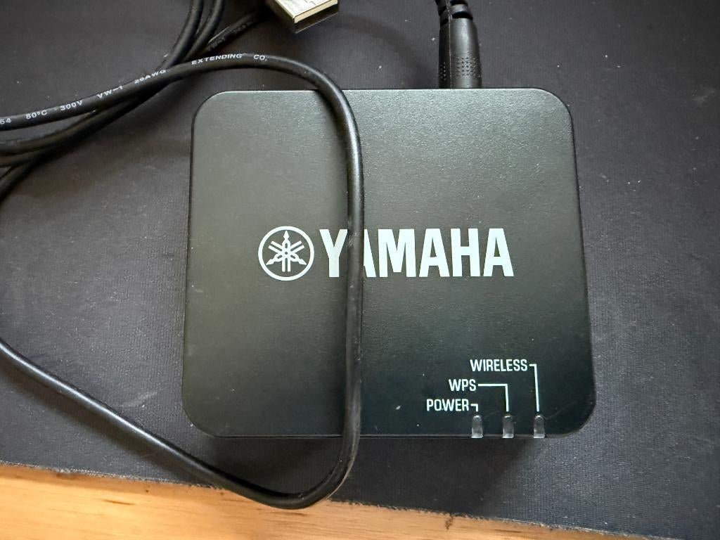 yamaha wifi netwerk adapter YWA-10, Ophalen, Zo goed als nieuw, Audio