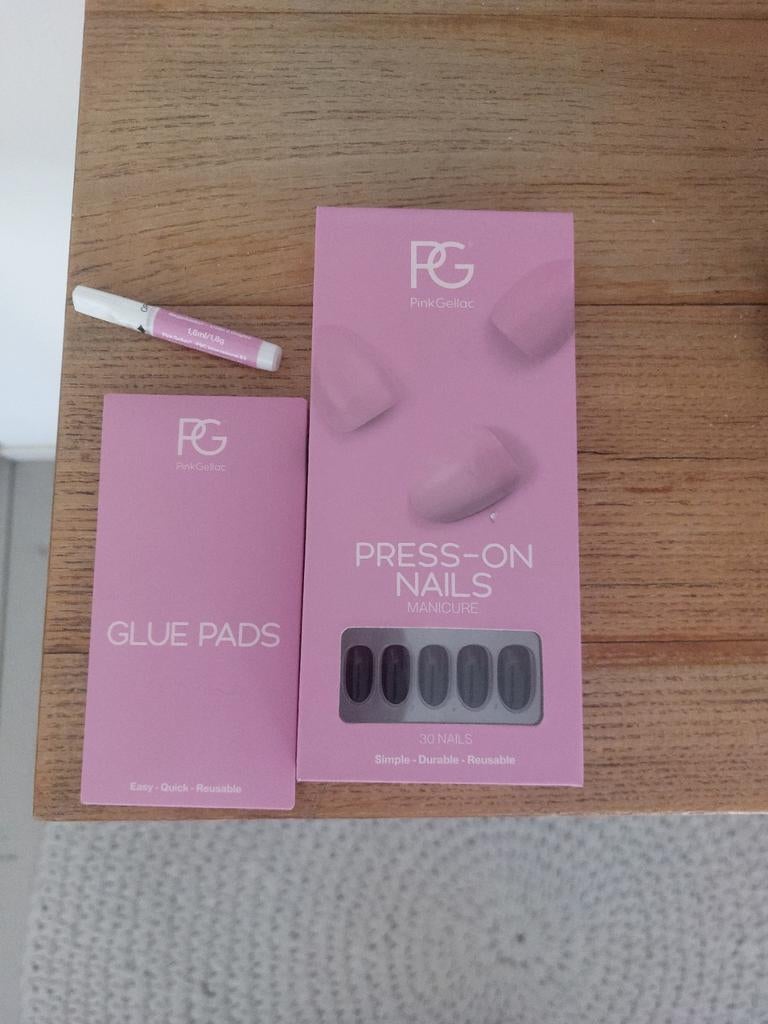 Pink gellac, inclusief extra lijm stickers en verwijder, Ophalen of Verzenden, Nieuw, Handen en Nagels