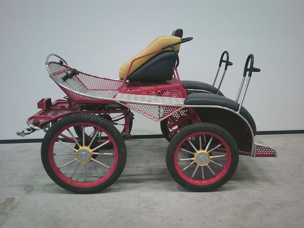 Gebruikte marathonwagen.  23/19 inch. Zeer compleet, Niet ingevuld, Gebruikt, Pony, Niet ingevuld