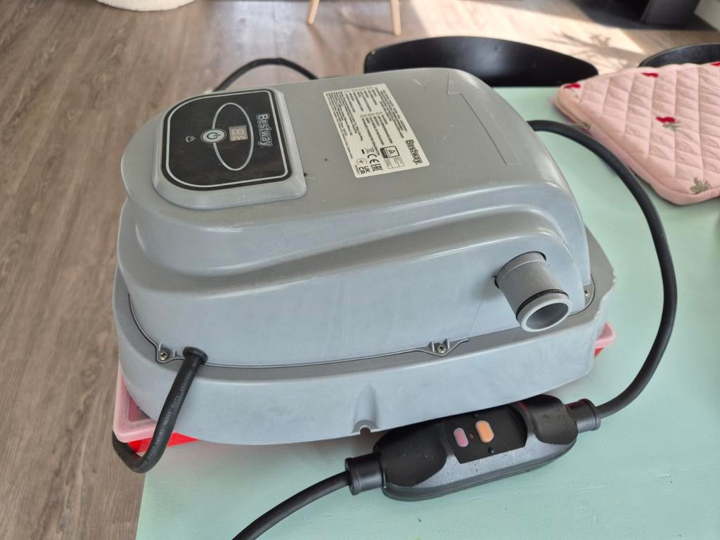 Bestway Zwembad Verwarming - 2 Seizoenen Gebruikt, Tuin en Terras, Zwembaden, Ophalen of Verzenden, Gebruikt