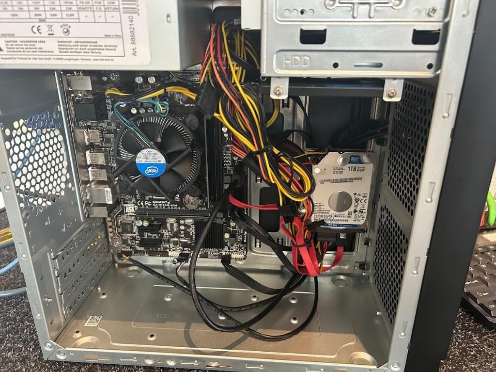 computer, Onbekend, 8 GB, Ophalen of Verzenden, Zo goed als nieuw