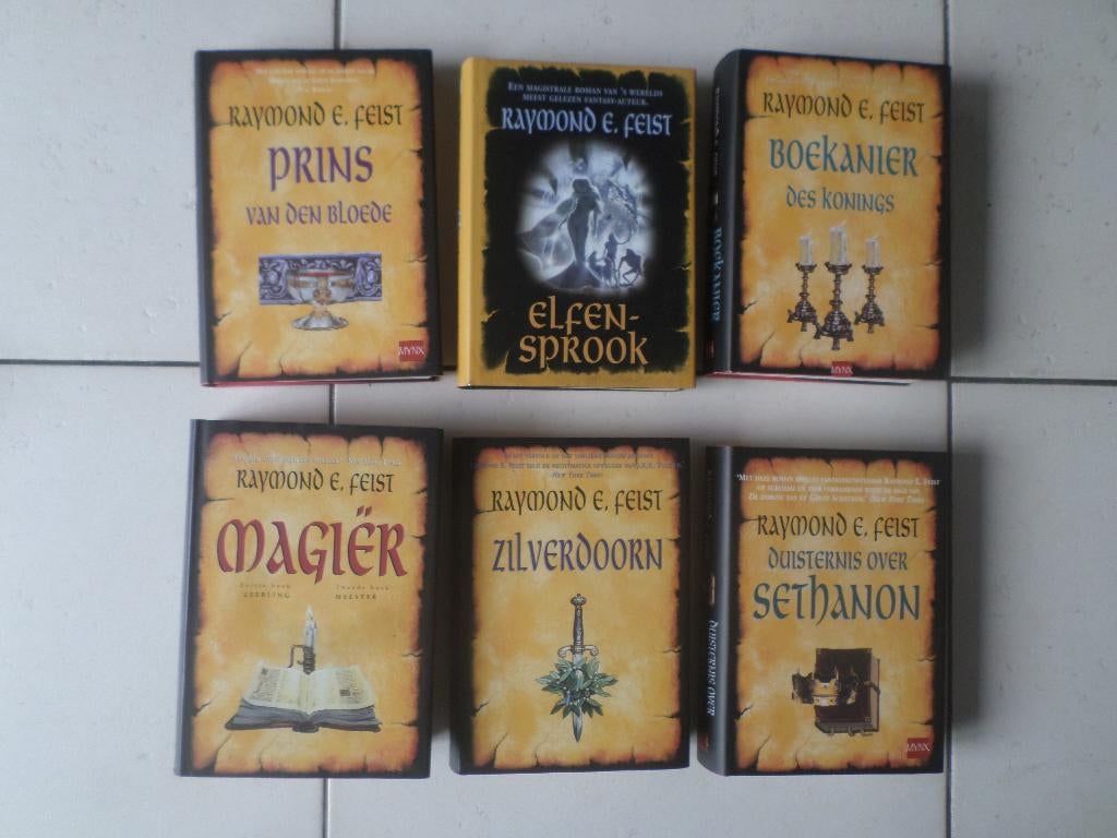 Boeken RAYMOND E. FEIST !!! SUPERSTAAT !!!, Boeken, Fantasy, Ophalen of Verzenden, Gelezen, Raymond E. Feist