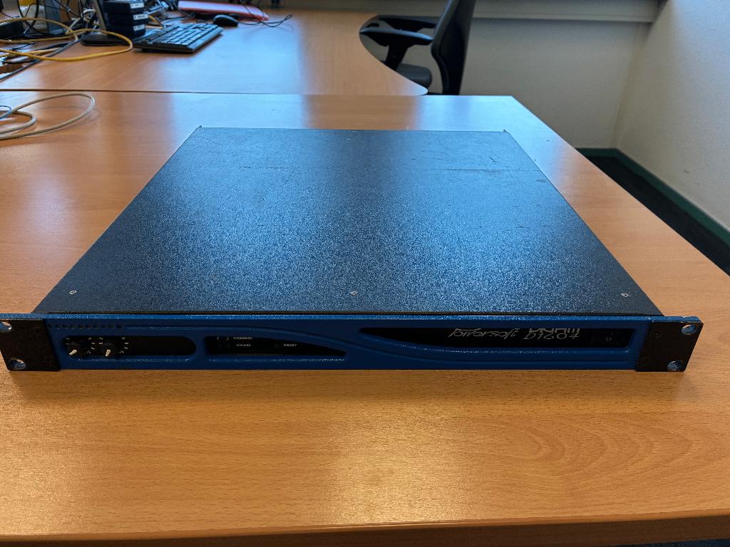 powersoft Q1604 versterker 2x 800W, Ophalen, Gebruikt, 120 watt of meer, Overige merken