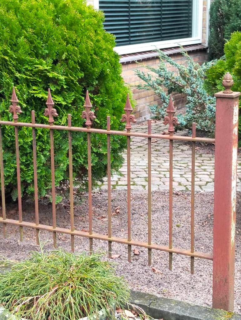 Brocant metalen tuinhek, Ophalen, Gebruikt, IJzer, Tuinhek