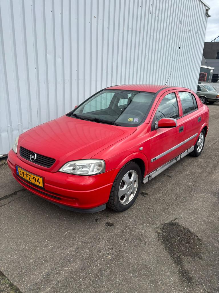 Opel Astra 1.6 I AUTOMAAT 1999 Rood NIEUWE APK 31-03-2027, Auto's, Opel, Stof, 74 pk, 4 cilinders, Elektrische ramen
