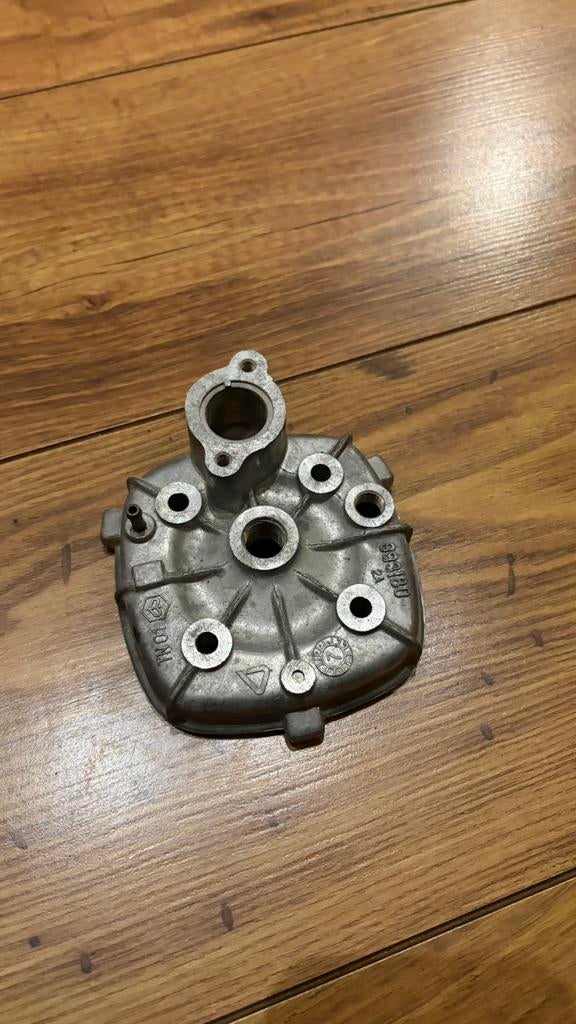 Piaggio Gilera Vespa Cilinderkop NIEUW, Fietsen en Brommers, Ophalen of Verzenden, Nieuw, Cilinder