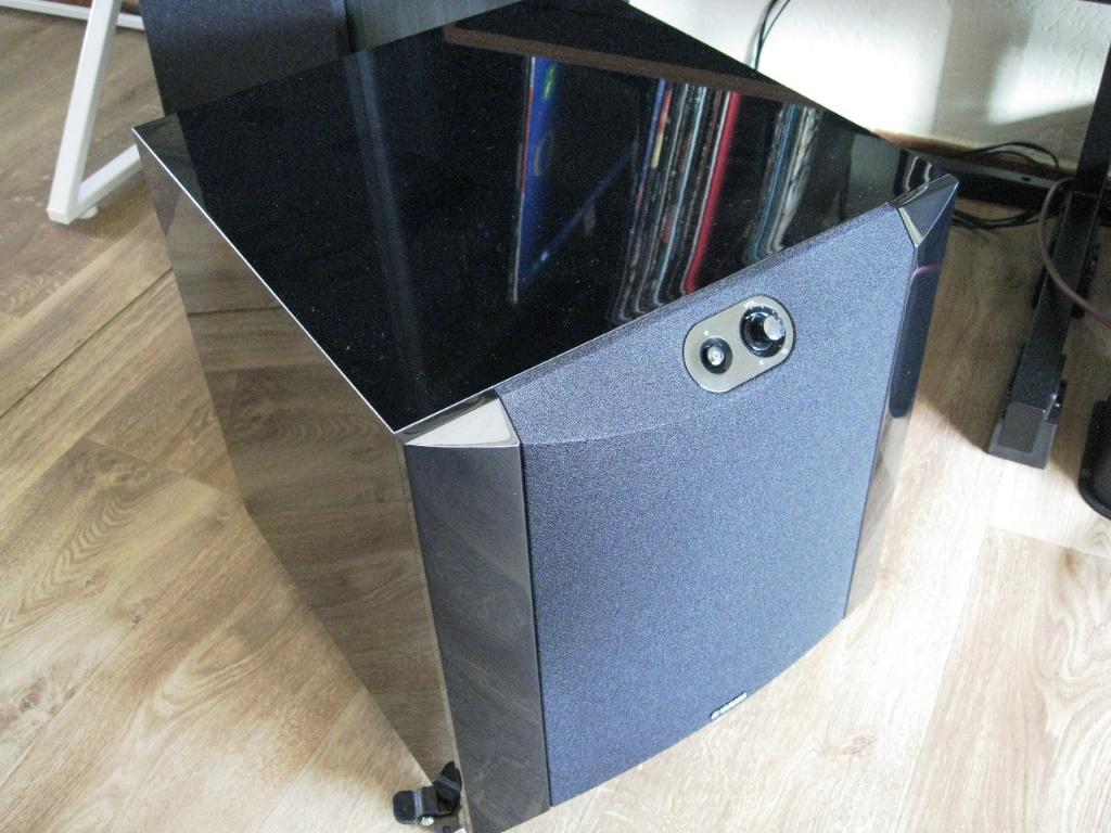 Yamaha NS-SW300 zwart lak & Garantie, Overige merken, Subwoofer, Ophalen of Verzenden, Zo goed als nieuw
