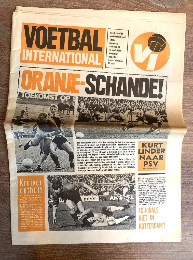 Voetbal International VI Div. tijdschriften uit 1968 / €5,-, Ophalen of Verzenden, Zo goed als nieuw, Vitesse, Boek of Tijdschrift