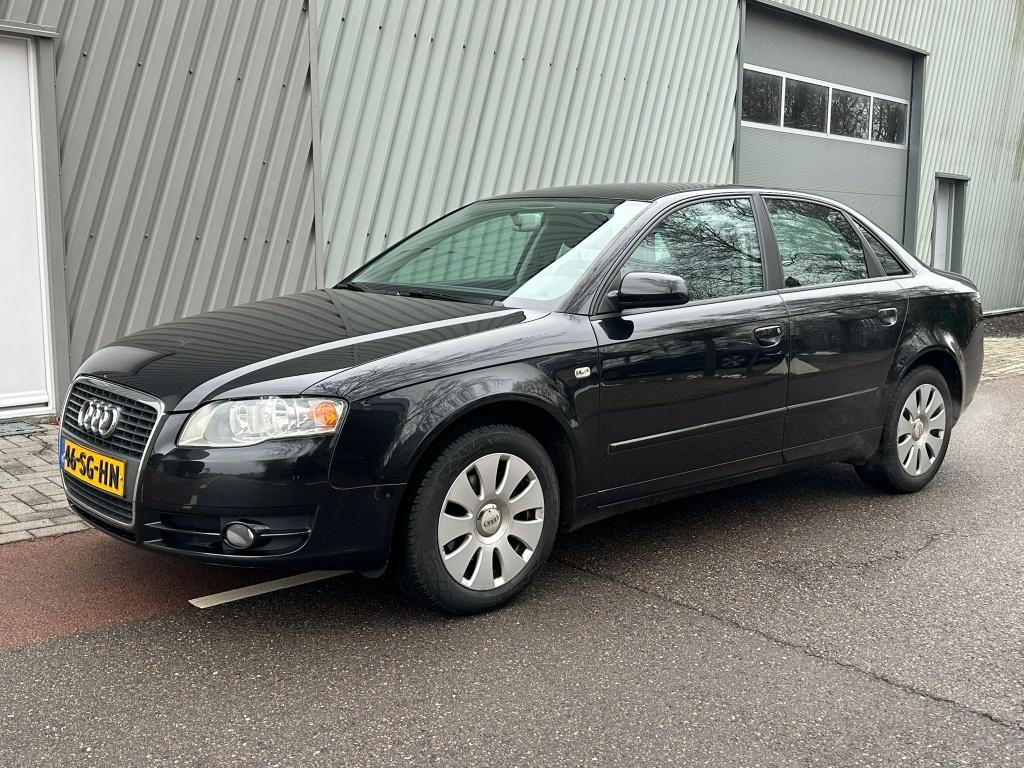 Audi A4 Limousine 2.0 TDI Pro L. bns (bj 2006), Voorwielaandrijving, Gebruikt, 4 cilinders, A4