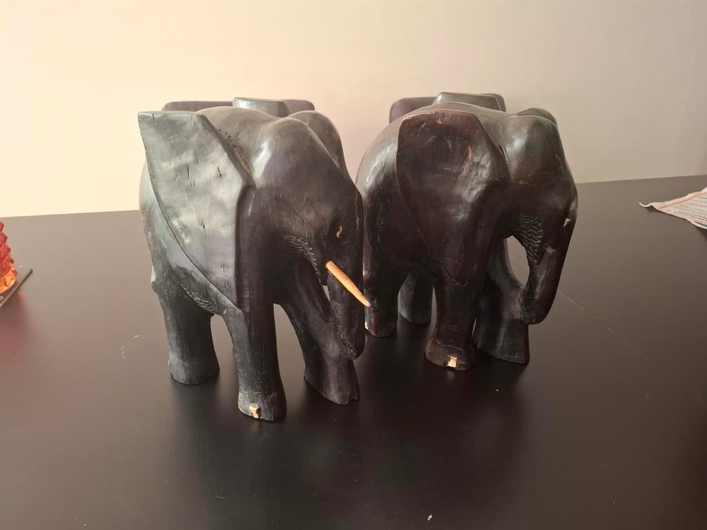 Ebbenhout olifanten, waterdrager en dame, Antiek en Kunst, Ophalen