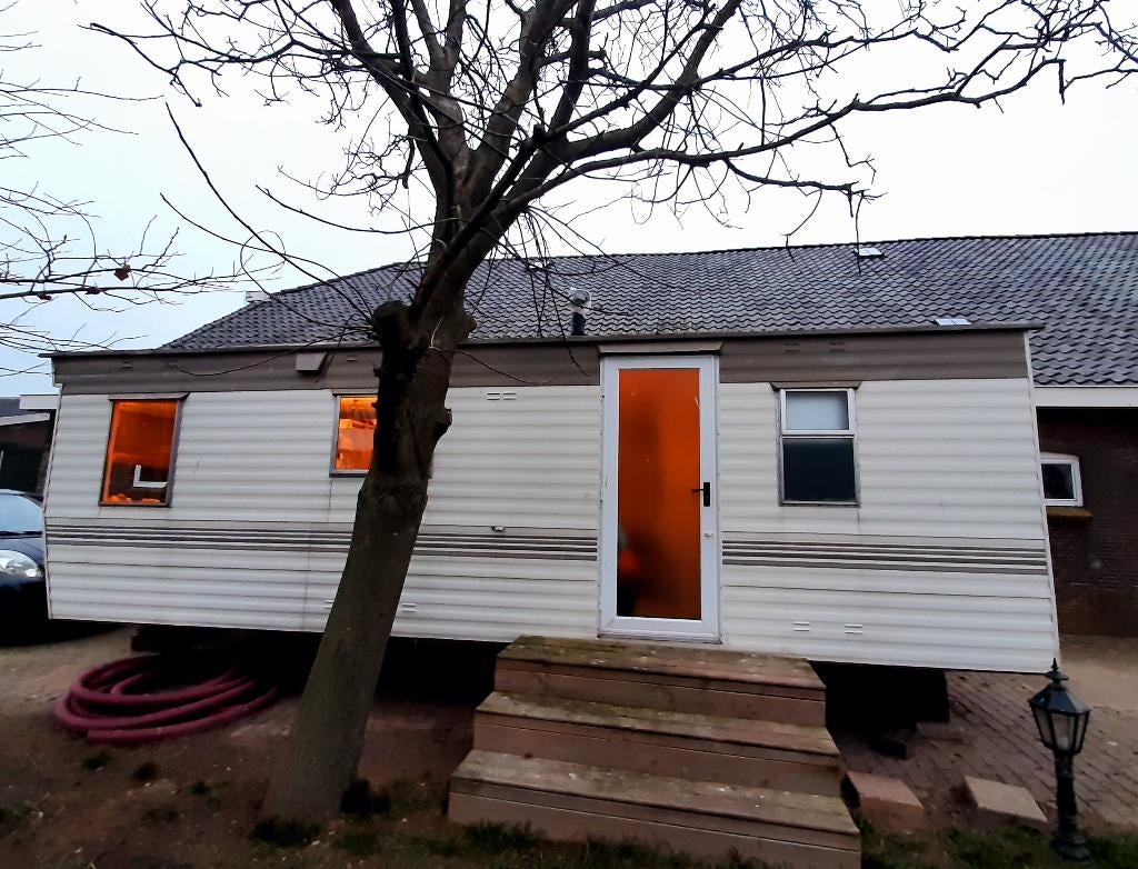 Gezellige stacaravan 3 x 7m, Tot en met 2