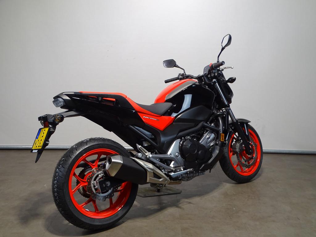 Honda NC 750 S ABS - foto 3