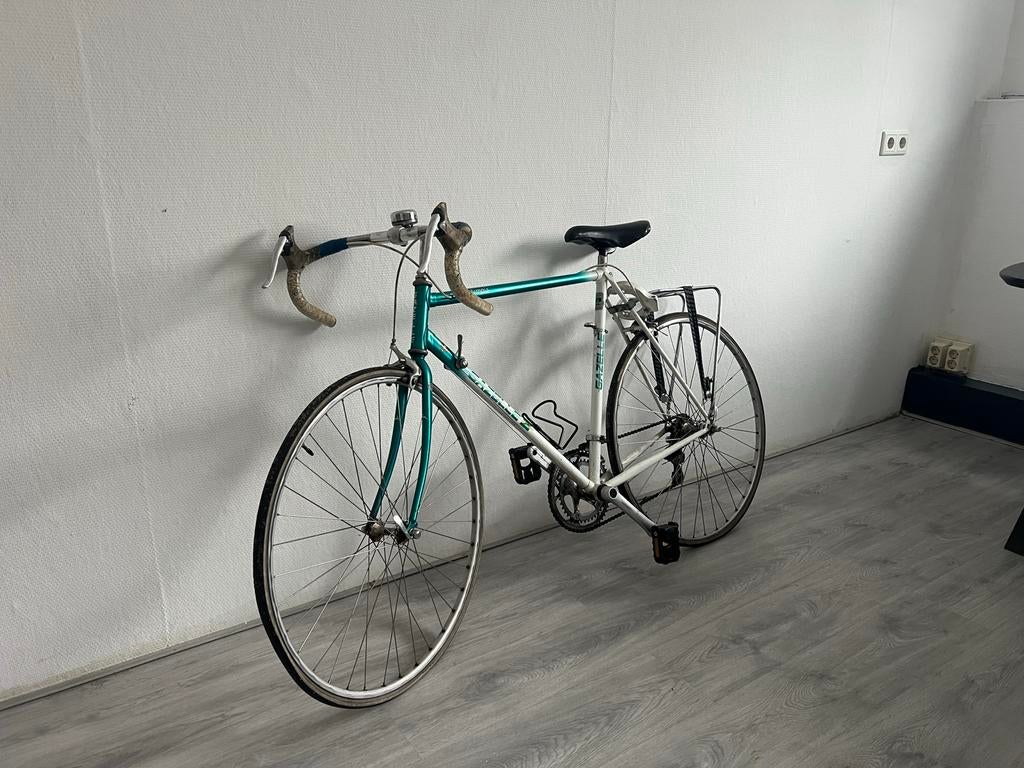 4 racefietsen / klassiekers – Gazelle, Peugeot & meer, Ophalen, 28 inch, Gebruikt, Heren