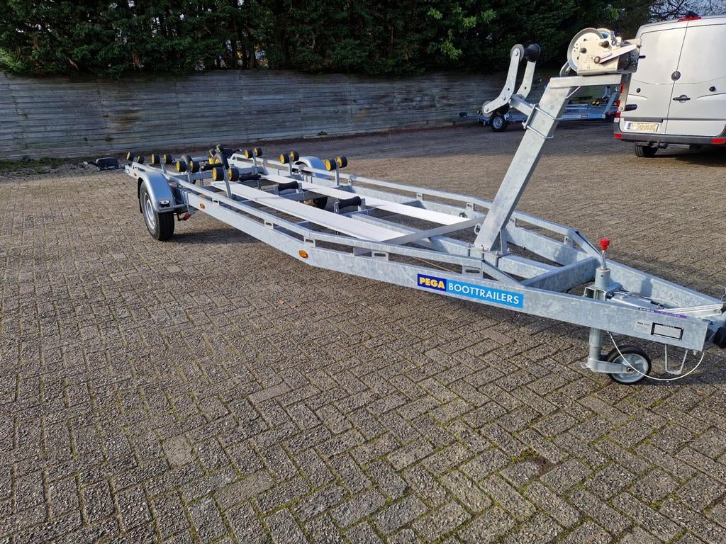 Pega VB 1800/775 Bun uitvoering in absolute nieuwstaat  !!!