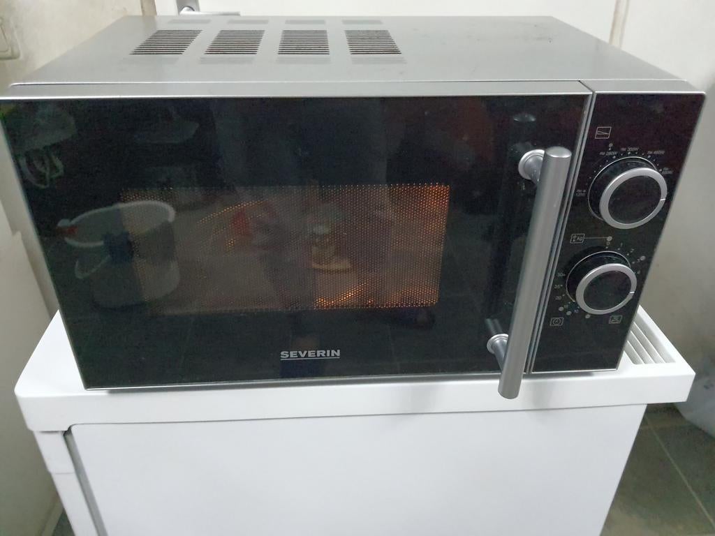 Severin solo magnetron werkt perfect, Witgoed en Apparatuur, Ophalen, Draaiplateau, Magnetron, Zo goed als nieuw