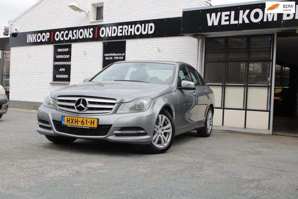 Mercedes-Benz C-klasse 200 Avantgarde / Navi / APK nieuw / C, Auto's, Mercedes-Benz, Automaat, Euro 5, Achterwielaandrijving, Zwart