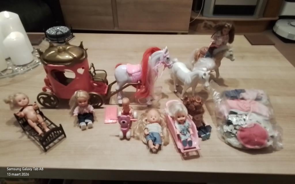 Kleine popjes SIMBA ,met 3 paarden, Prinsessen koets, Ophalen of Verzenden, Gebruikt, Overige typen