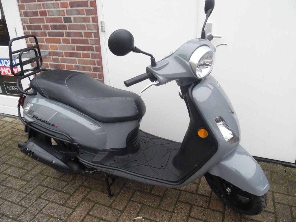 Sym Fiddle 2 Euro5 45km 1-2024  5.658km met  garantie, Fietsen en Brommers, Scooters | SYM, Sales@moteo.nl, Maximaal 45 km/u, Ophalen of Verzenden