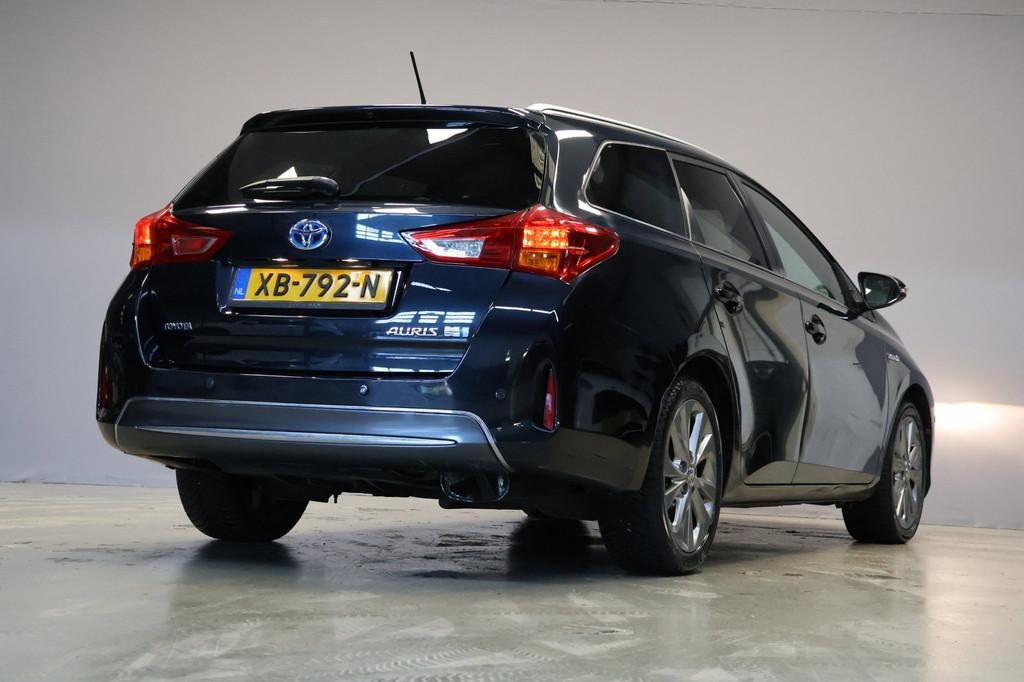 Toyota Auris Touring Sports 1.8 Hybrid Dynamic |Camera|Stoel, Euro 5, LED verlichting, Gebruikt, Zwart