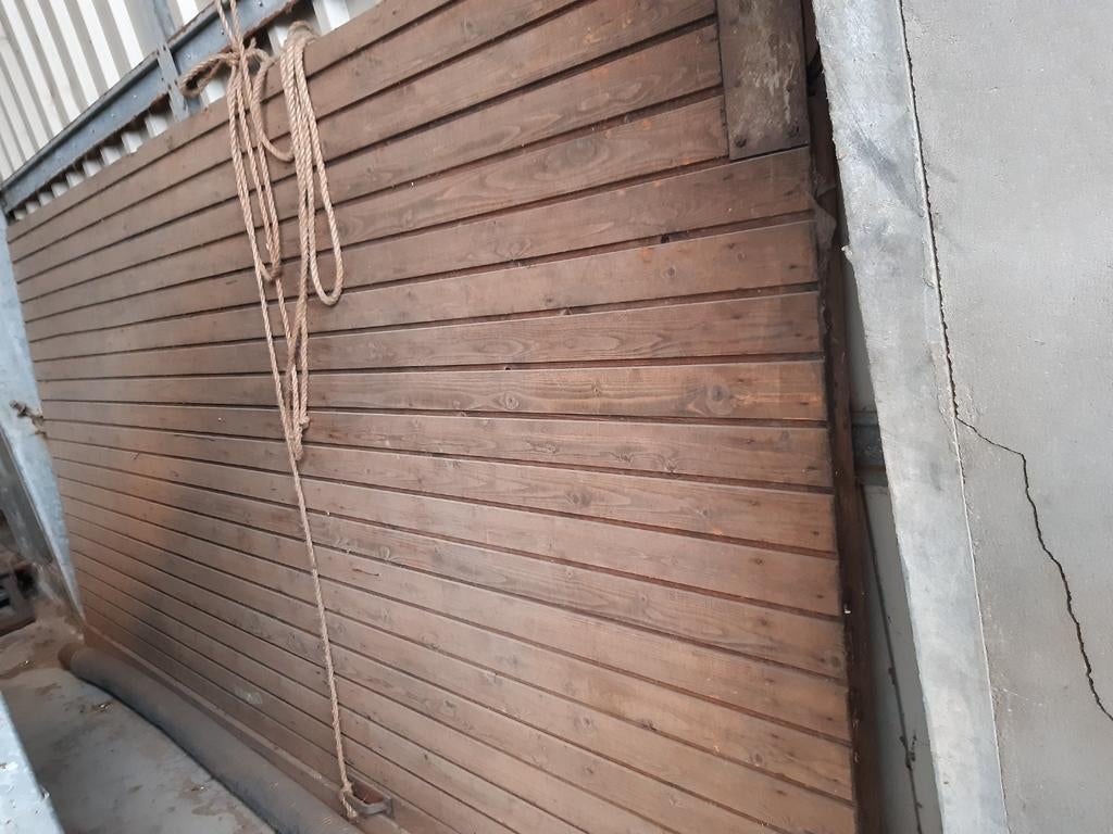 Oude houten staldeur, Doe-het-zelf en Verbouw, Deuren en Horren, Ophalen, Gebruikt, Binnendeur, 200 tot 215 cm