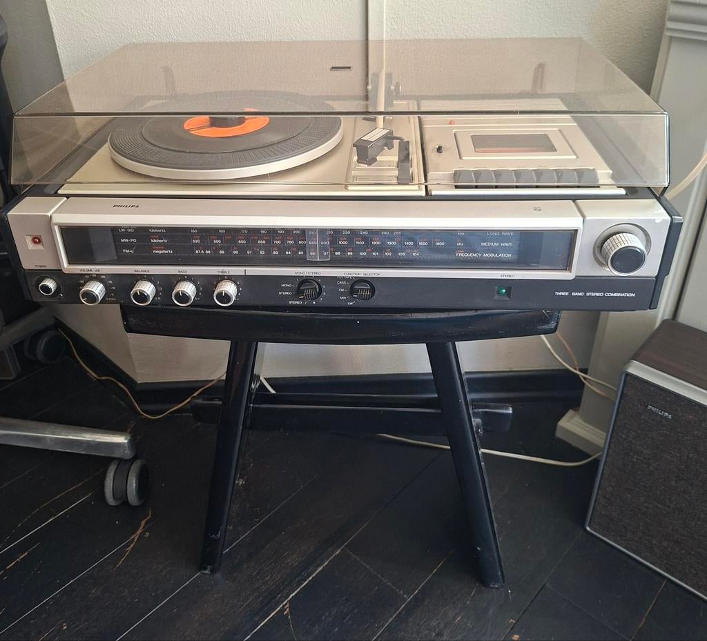 Philips Platenspeler met Radio en Cassettedeck - Vintage, Ophalen, Gebruikt, Tuner of Radio, Philips