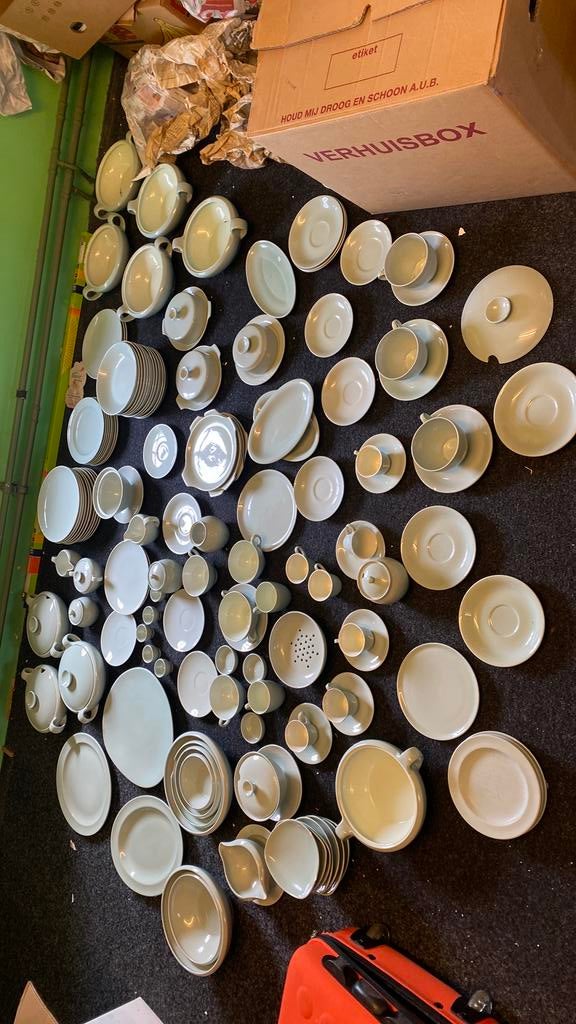 Goedewaagen celadon kleur servies compleet !!, Antiek en Kunst, Ophalen