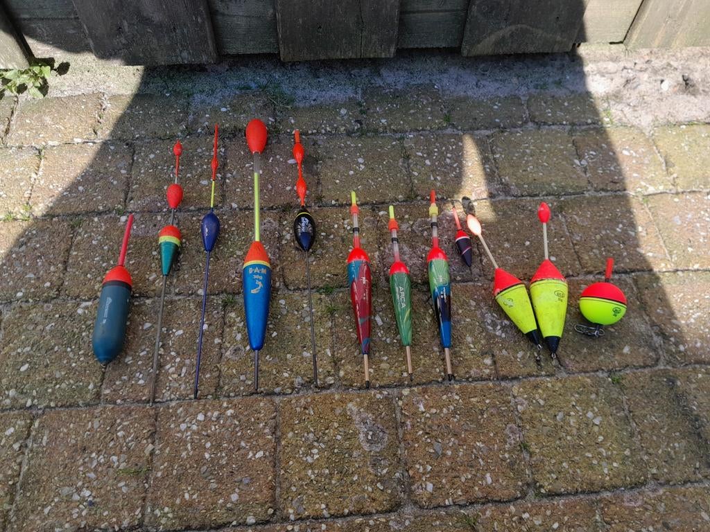 Set dobbers snoek snoekbaars baars, Ophalen of Verzenden, Dobber of Lood