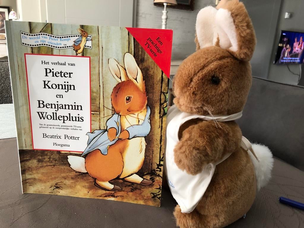 Boekje Pieter Konijn en Benjamin Wollepluis met Mrs Rabbit k, Ophalen of Verzenden