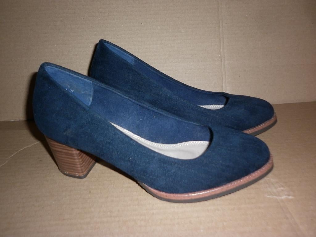 pumps maat  37 merk : agora , Pumps, Blauw, Ophalen of Verzenden, Zo goed als nieuw