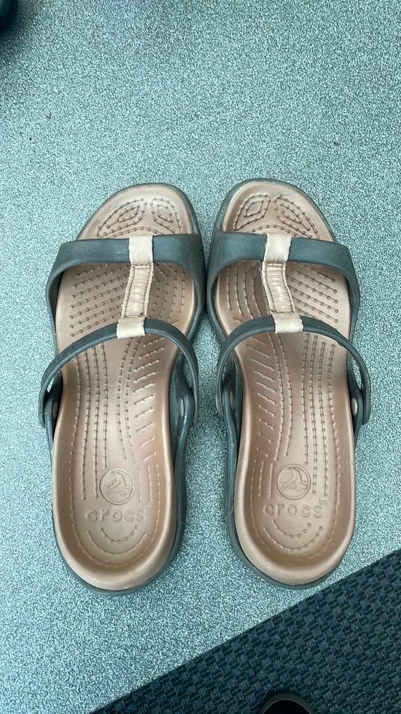 Crocs slippers 38, Ophalen of Verzenden, Gedragen, Bruin