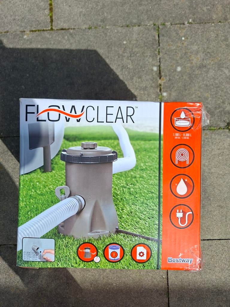 Flowclear zwembad pomp, Ophalen