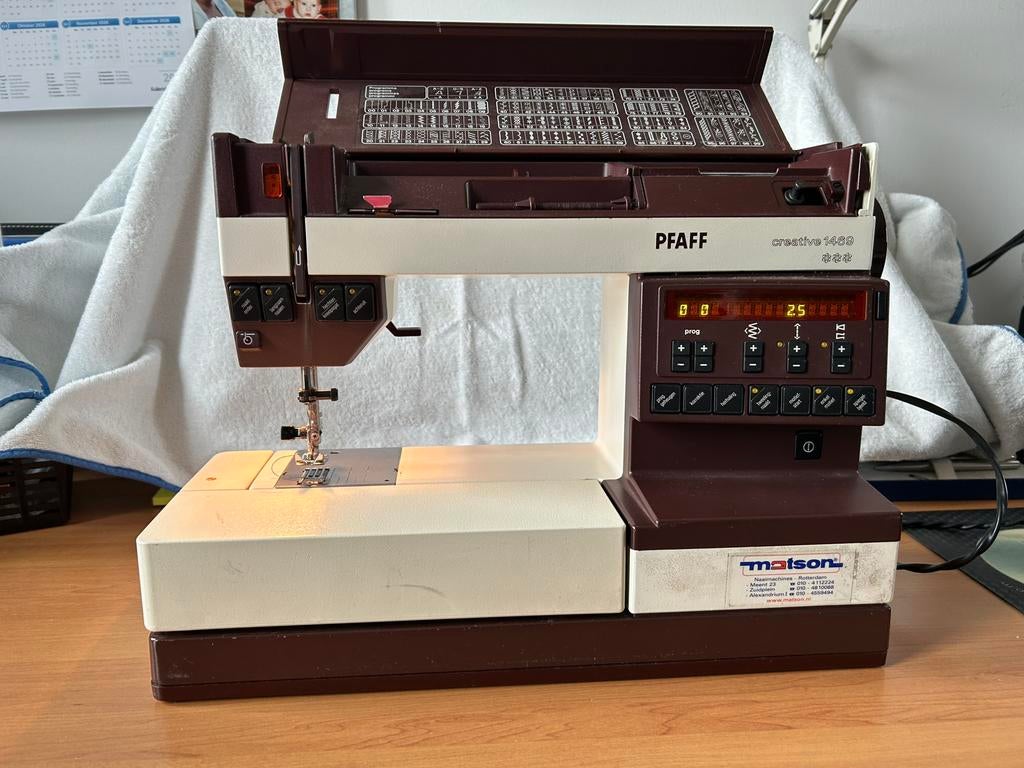 Pfaff Creative 1469 naai en borduurmachine, Hobby en Vrije tijd, Naaimachines en Toebehoren, Gebruikt, Naaimachine, Pfaff, Ophalen