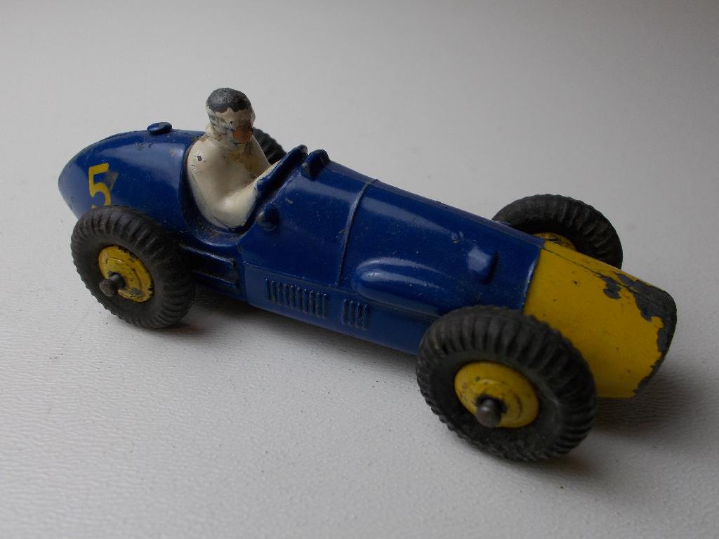 1952 Dinky Toys 23H. FERRARI FORMULE 1 RACING CAR (-D-), Ophalen of Verzenden, Gebruikt, Auto, Dinky Toys