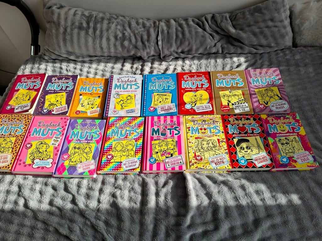 Dagboek van een muts 1 t/m 16 complete serie, Ophalen of Verzenden, Zo goed als nieuw, Fictie algemeen