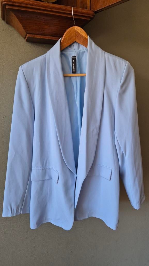 New Collection zgan licht blauw colbert jasje mt L, Blauw, Maat 42/44 (L), Ophalen of Verzenden, Zo goed als nieuw