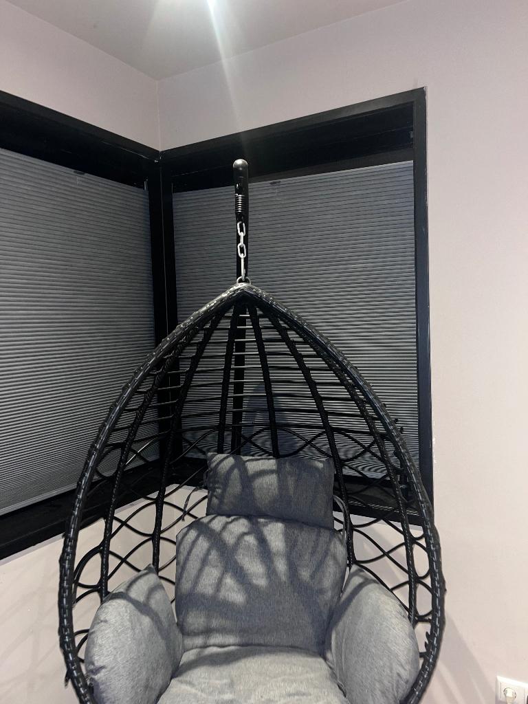 Schommelstoel, Ophalen, Gebruikt, Zwart, Eén