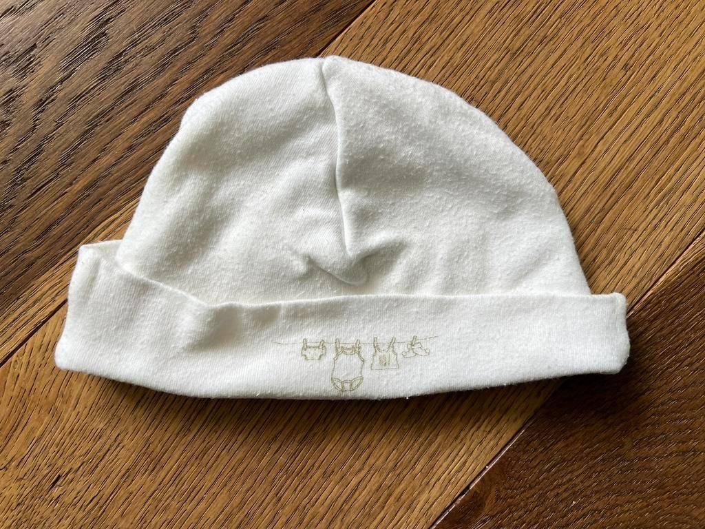 Baby mutsje wit Hema one size, Ophalen of Verzenden, Gebruikt, Jongen of Meisje, Muts