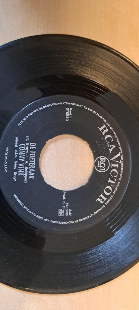 Conny Vink - De Toeteraar - Single, Ophalen of Verzenden, Zo goed als nieuw