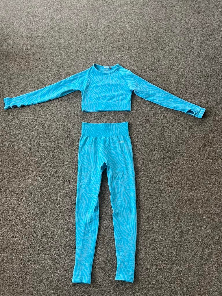 AYBL sport set, Kleding | Dames, Sportkleding, Ophalen, Zo goed als nieuw, Zwart, Fitness of Aerobics