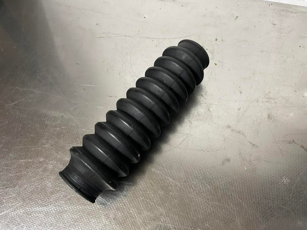 Gilera runner / piaggio rubber slang luchtfilter, Ophalen