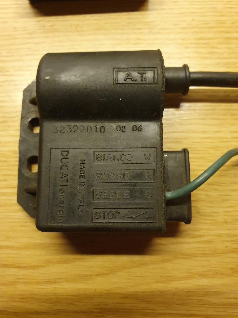 Nieuw! Grondplaat Verstelbaar Ducati Ontsteking Derbi Senda, Ophalen of Verzenden, Nieuw, Blok, Derbi