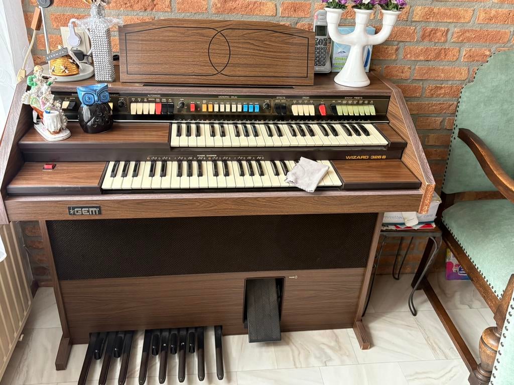 Keyboardspeler, Ophalen of Verzenden, Zo goed als nieuw, 2 klavieren, Overige typen