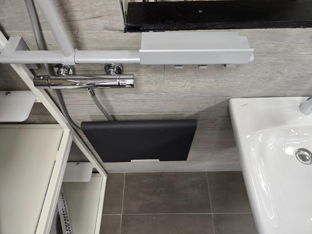 Cavere douchezitje showroom opruiming, Doe-het-zelf en Verbouw, Sanitair, Nieuw, Douche, Glas, Rvs, Ophalen